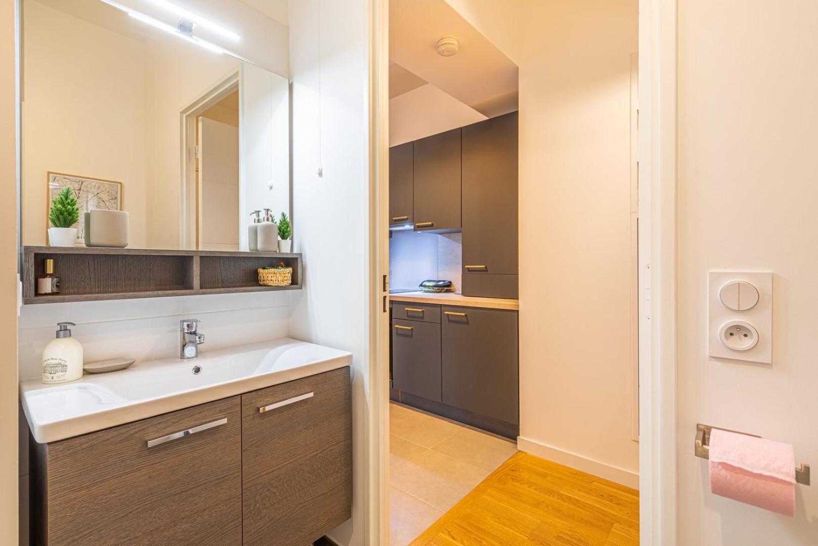 Guestready - Wonderful Getaway At Champeval Apartment Creteil Ngoại thất bức ảnh